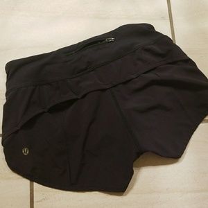 Luluemom speed shorts size 2